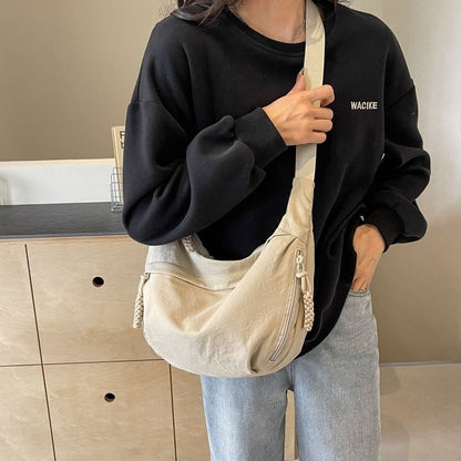 😍 Директни продажби за дизайнери 👜 Найлонова дамска чанта тип „хобо“ в плътен цвят
