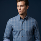 Nowoczesna koszula męska w kratę windowpane – kontrastowe detale, kołnierzyk button-down, mieszanka premium ✨