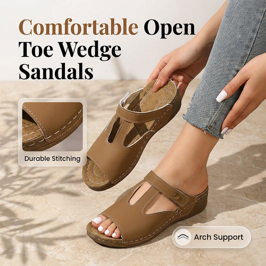 Klapki na klinie Wedge Slide – Oddychające i regulowane dopasowanie