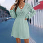 👗✨ Sukienka dzianinowa z ażurową koronką, dekolt w szpic, wysoki stan, bufiaste rękawy — kolor wielbłądzi, czarny, zielony 👗
