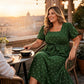 👗✨ Sukienka midi w kropki, z kwadratowym dekoltem, rękawami balonowymi i sznurkiem w talii — rozmiary XL–4XL, kolor czerwony, zielony, granatowy 👗